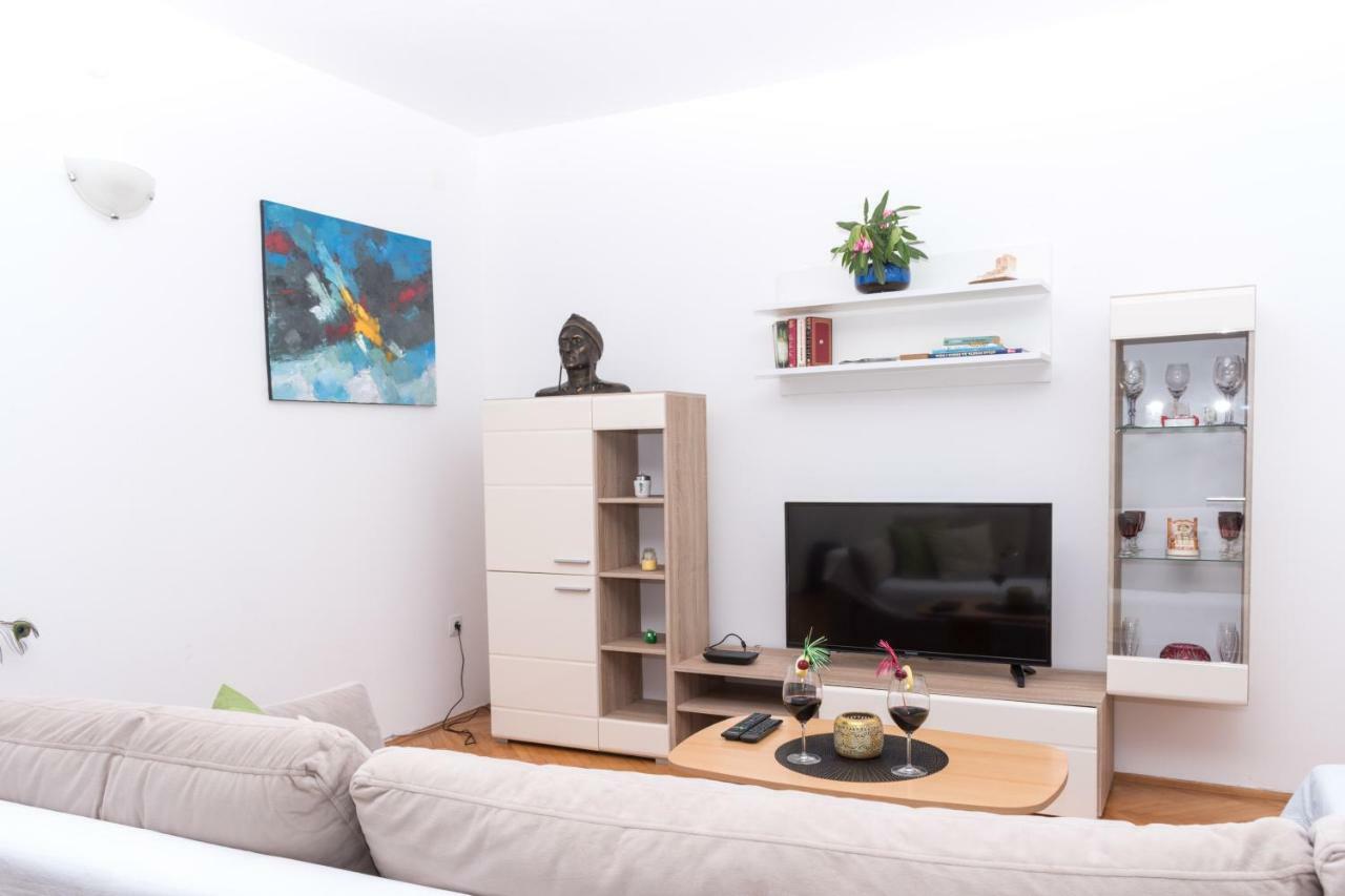 Apartment Rora Zaboric Exterior photo